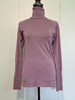 Lole Gray Turtle Neck Long Sleeve Athletic Sweater Size Small